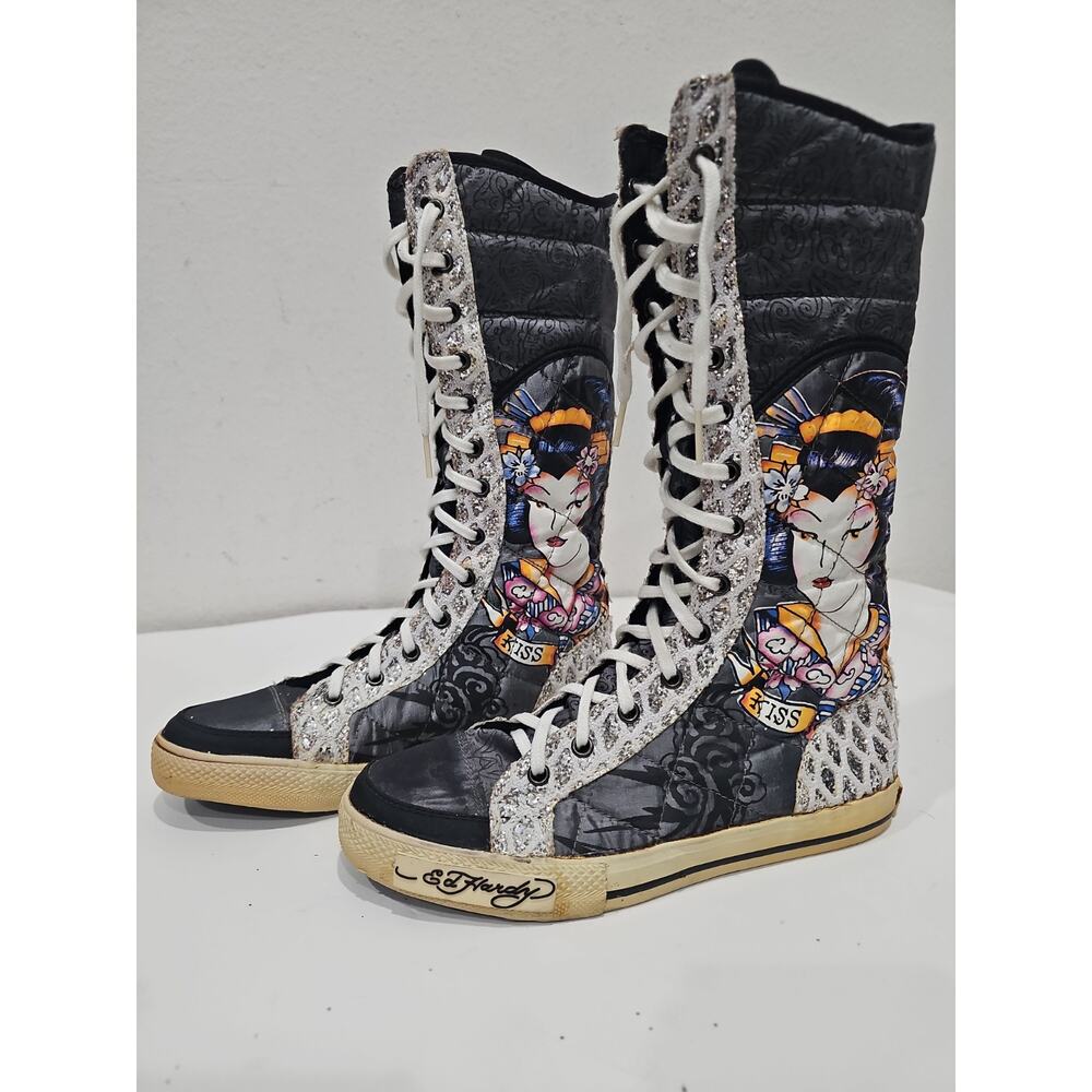 Ed Hardy Hi Top Sneakers Size 7 Japanese Print - Picture 2 of 12